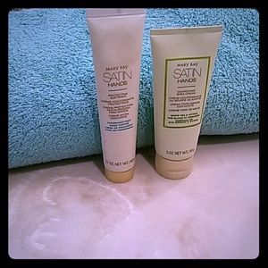 Mary Kay Satin Hands Collection W/O Cleanser